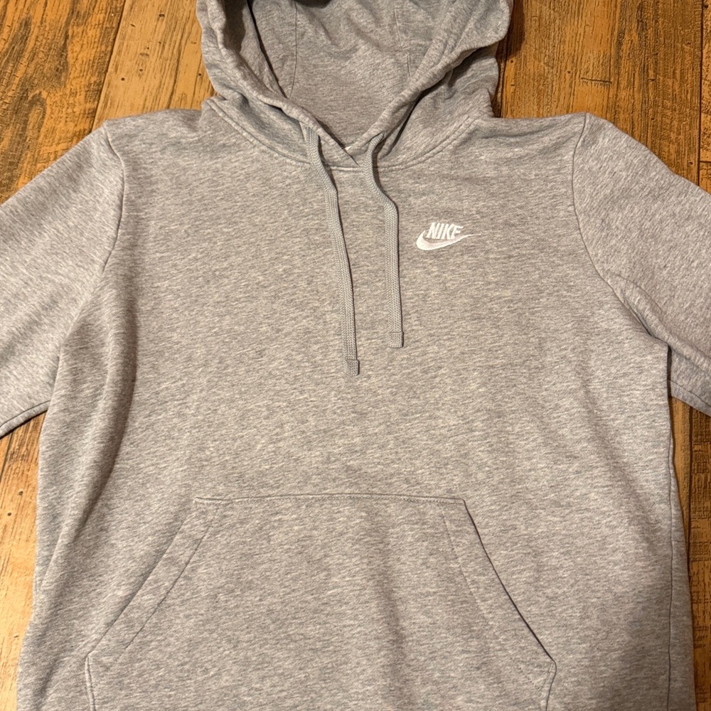 Nike Heather Gray Pullover Hoodie - Picture 3 of 10